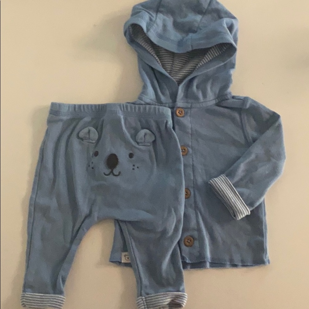 Carters 3M matching set